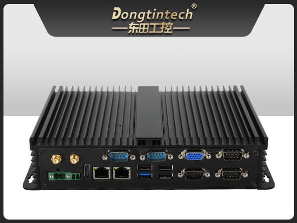 熊猫无风扇嵌入式工控机