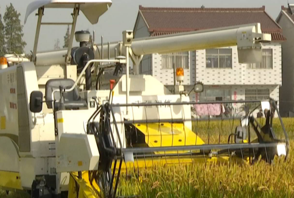 农机无人驾驶.png 农机无人驾驶.png