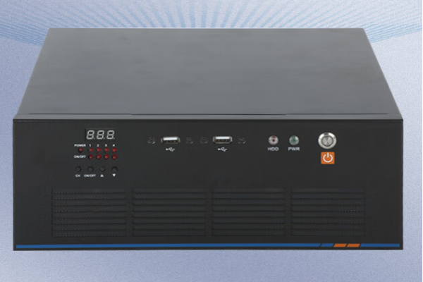 熊猫桌面式工控机.png 熊猫桌面式工控机.png