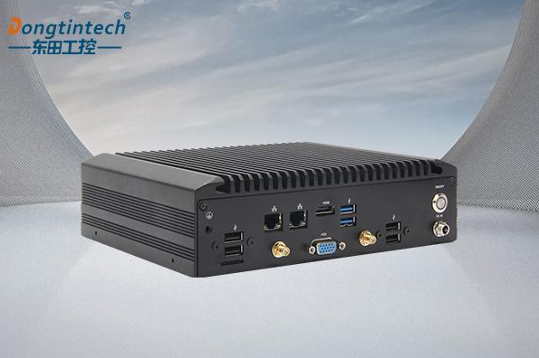 熊猫嵌入式工控机.png 熊猫嵌入式工控机.png