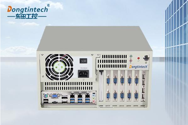 熊猫壁挂式工控机.png 熊猫壁挂式工控机.png