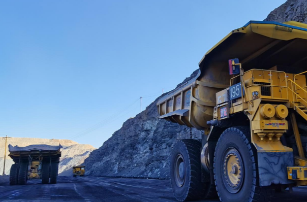 矿山作业.png 矿山作业.png